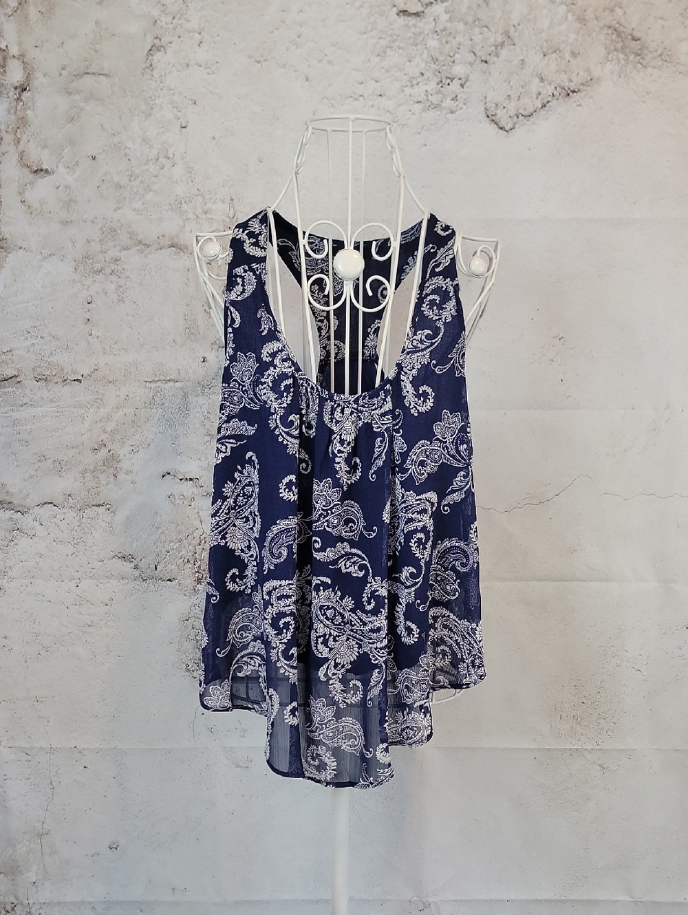 Ambiance Navy Paisley Sleeveless Tank Top Womens Size M